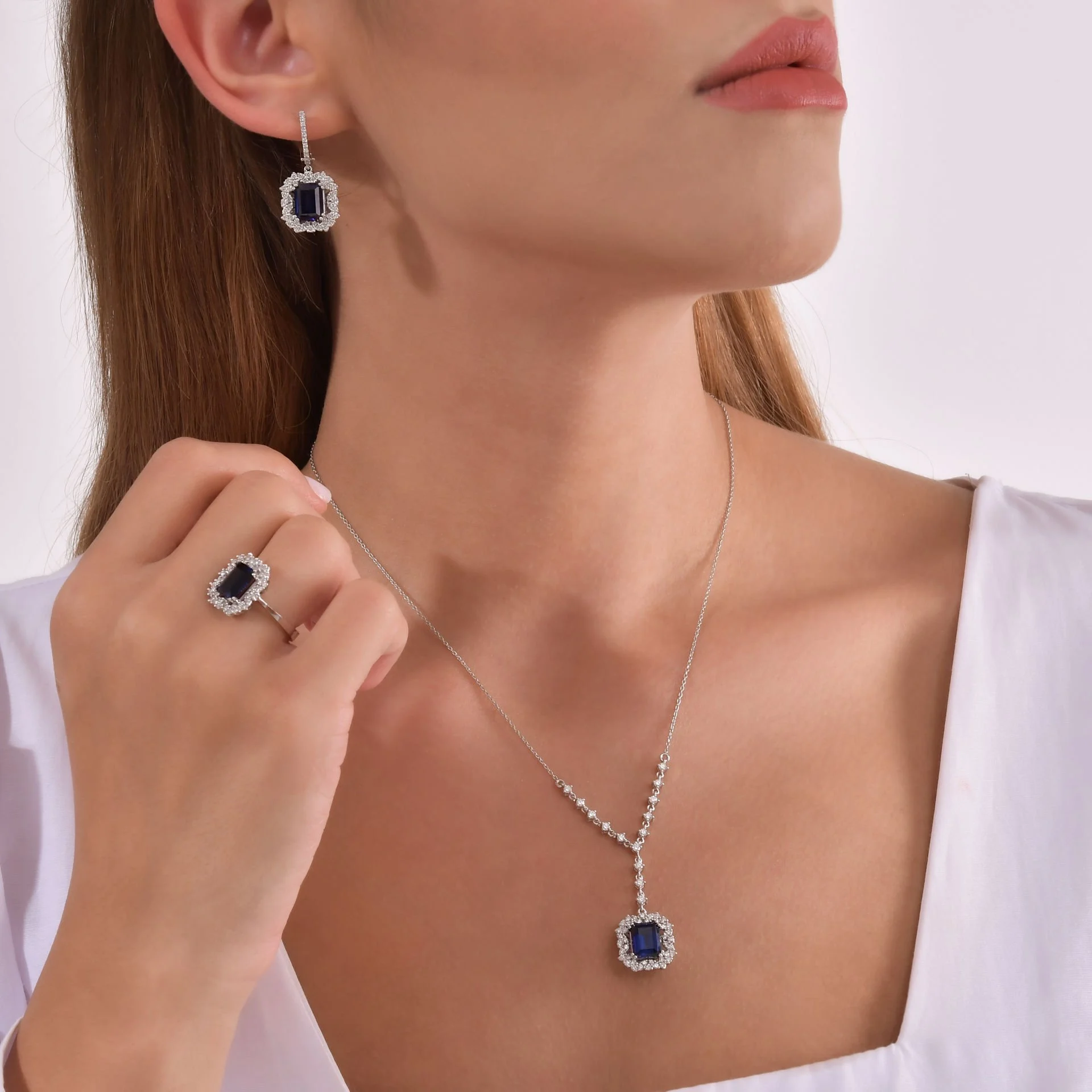 13,53 Karat Pırlantalı Safir Set