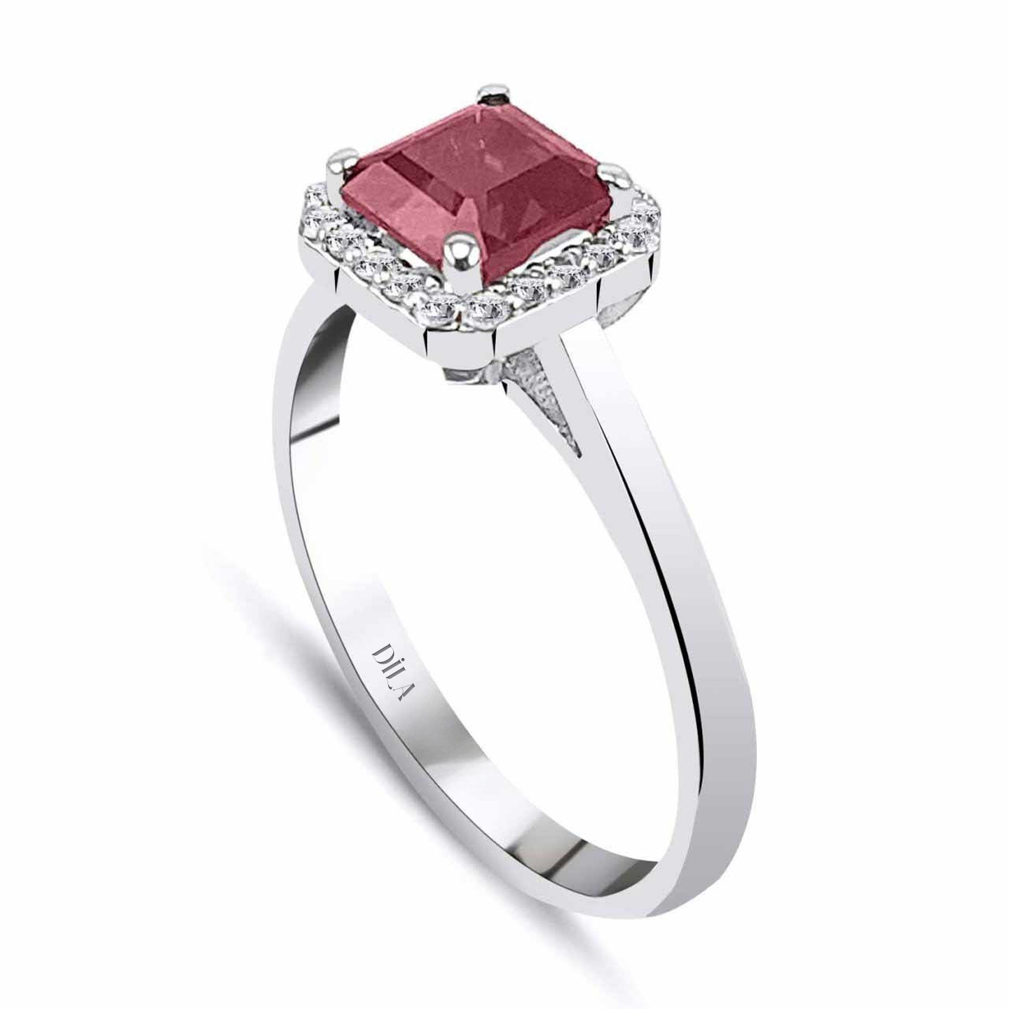 1,60 Karat Pırlantalı Rhodolite Crispy Yüzük F Renk